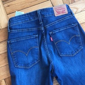 Levi’s high rise jeans NWOT